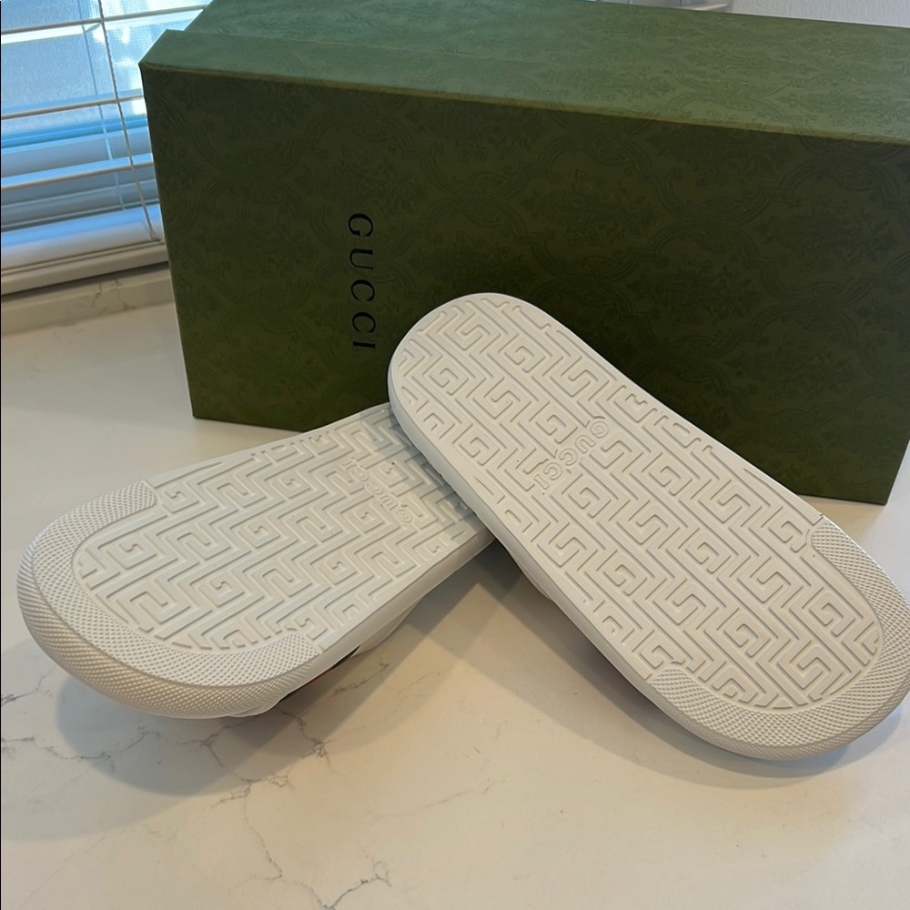 Gucci Men Ace Rubber Slides - Picture 7 of 10